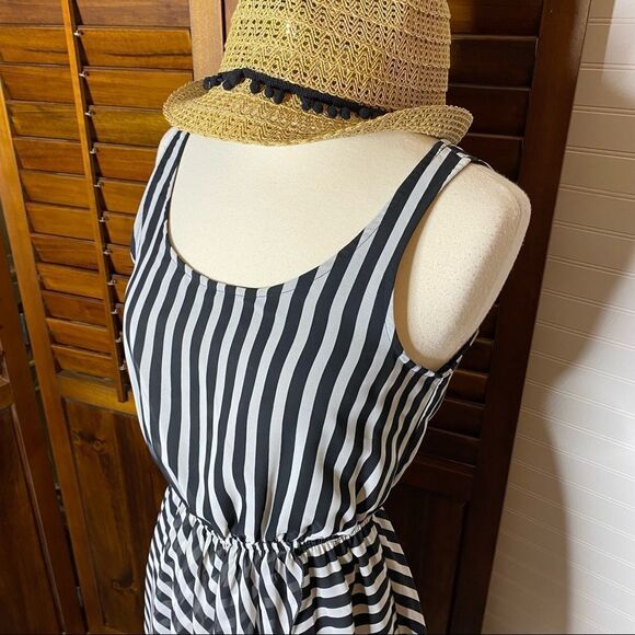 ELLE Chiffon Black White Striped Faux Wrap Dress Size XSmall Hi Low - Picture 3 of 9